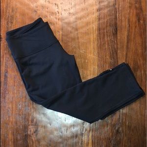Black Lululemon Leggings w/ velvet strip
